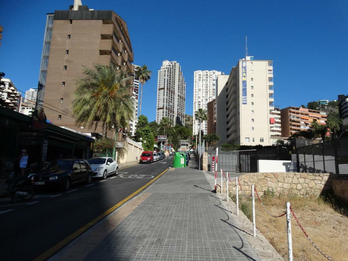 Apartment 2 Bedrooms, 250M Levante Beach Benidorm Bagian luar foto