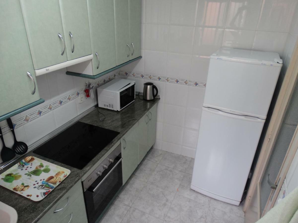 Apartment 2 Bedrooms, 250M Levante Beach Benidorm Bagian luar foto