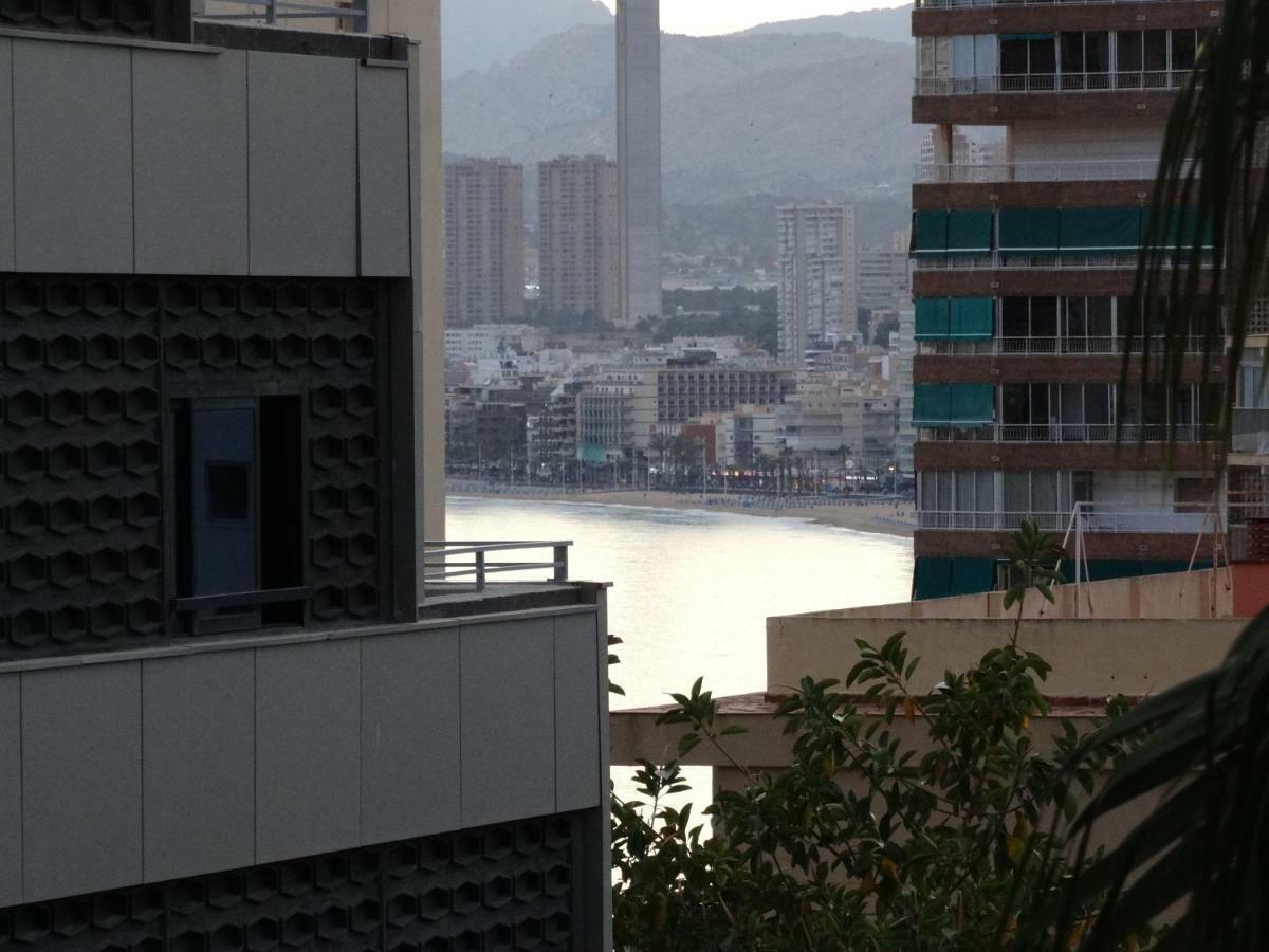 Apartment 2 Bedrooms, 250M Levante Beach Benidorm Bagian luar foto